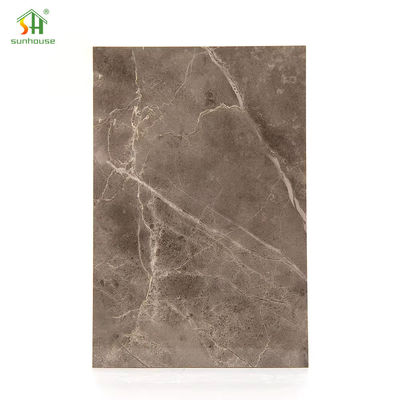 良い価格 MDF 中密度繊維板 1/2-5/8 インチ 耐火メラミンのMDFパネル オンライン